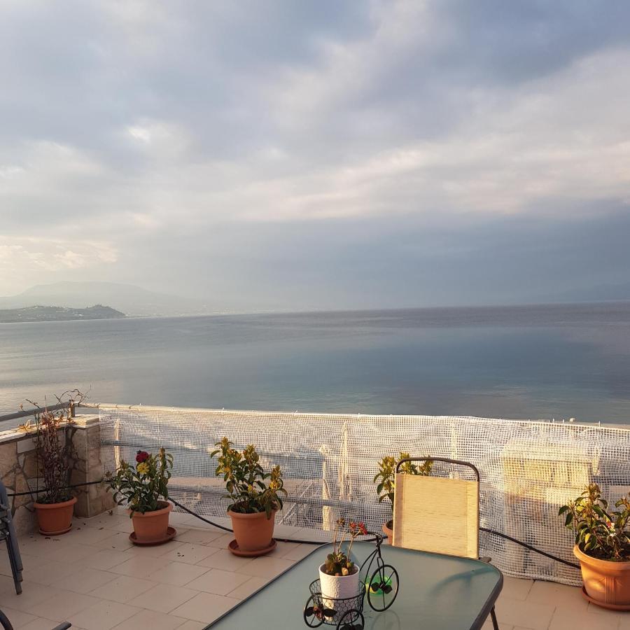 Koroni Mare -Sea View Apartment/Διαμέρισμα Με Θέα Στην Θάλασσα 外观 照片